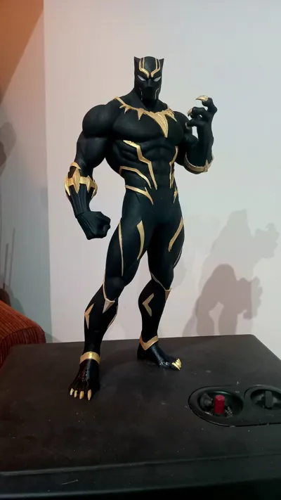 فیگور «بلک پنتر» (Black Panther)